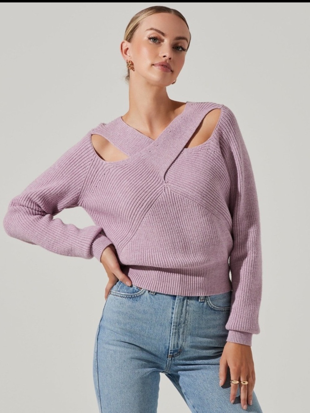 ASTR The Label Small Crisscross Cutout Shoulder Sweater Lavender Ribbed Knit Top